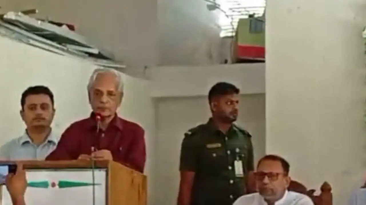 ‘হেলিকপ্টার থেকে গুলি ছুড়ে ছাত্র-জনতাকে হত্যা করা হয়েছিল’