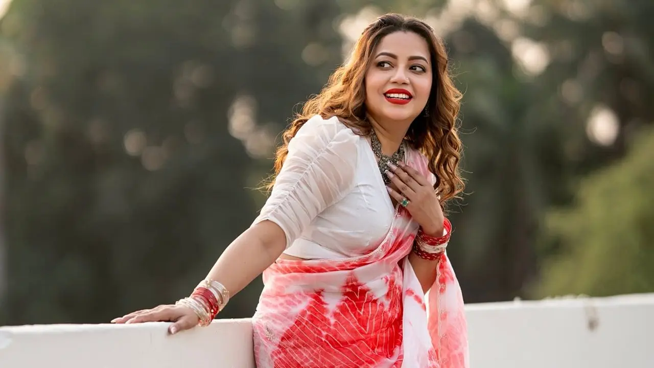 আমেরিকা ট্যুরে কনা, গাইবেন ১৬ শহরে