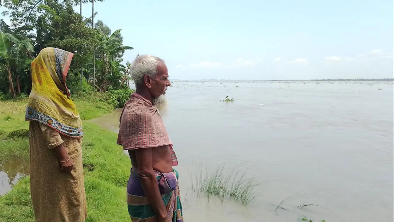 ‘এই বাড়ি ভাঙি গেইলে কই যামো, কই থাকমো’