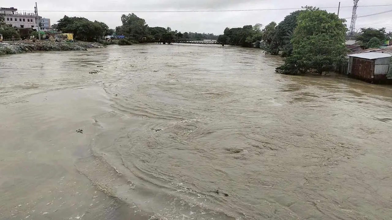 কুশিয়ারায় পানি কমছে, সিলেট-সুনামগঞ্জে বন্যা পরিস্থিতির উন্নতির আভাস