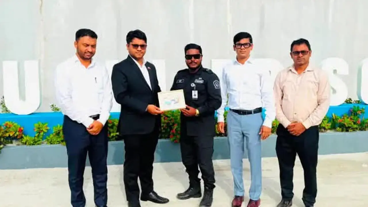 মালদ্বীপে কারাগার পরিদর্শন করে আটক বাংলাদেশিদের খোঁজ নিলেন হাইকমিশনার