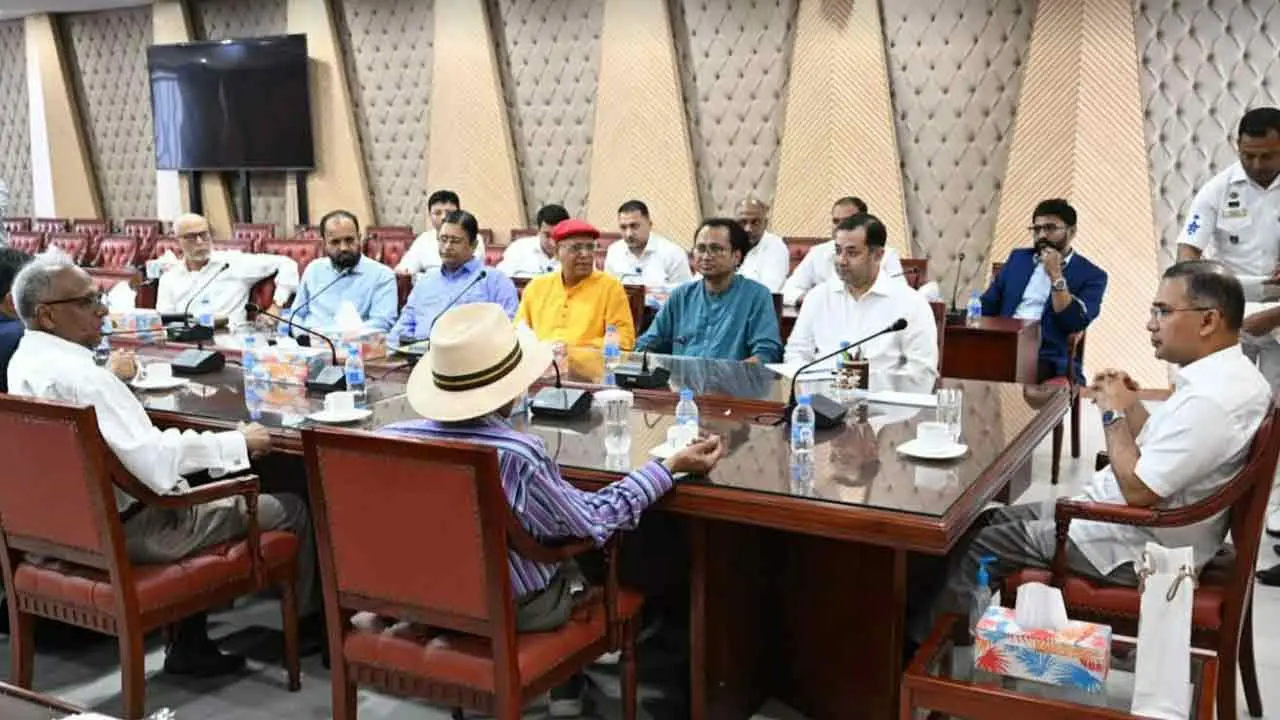 প্রধানমন্ত্রীর সঙ্গে ন্যাশনাল এডিটরস কাউন্সিলের নেতাদের বৈঠক