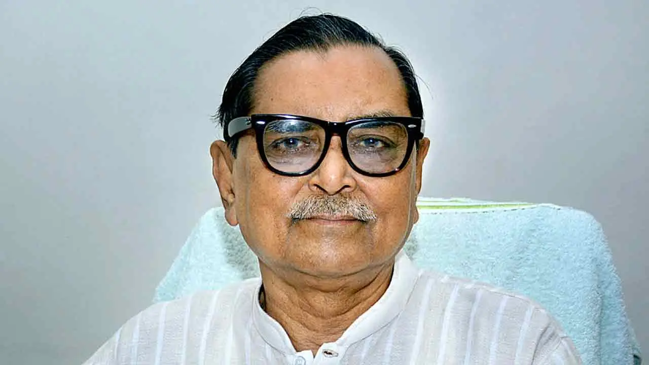 দুর্নীতির মামলায় রাশেদ খান মেনন গ্রেপ্তার
