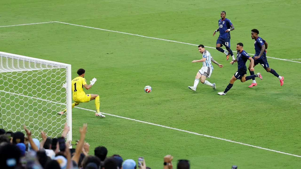 মেসিকে হতাশ করে ভোজিনহার বীরত্ব, ম্যাচ গড়াল অতিরিক্ত সময়ে