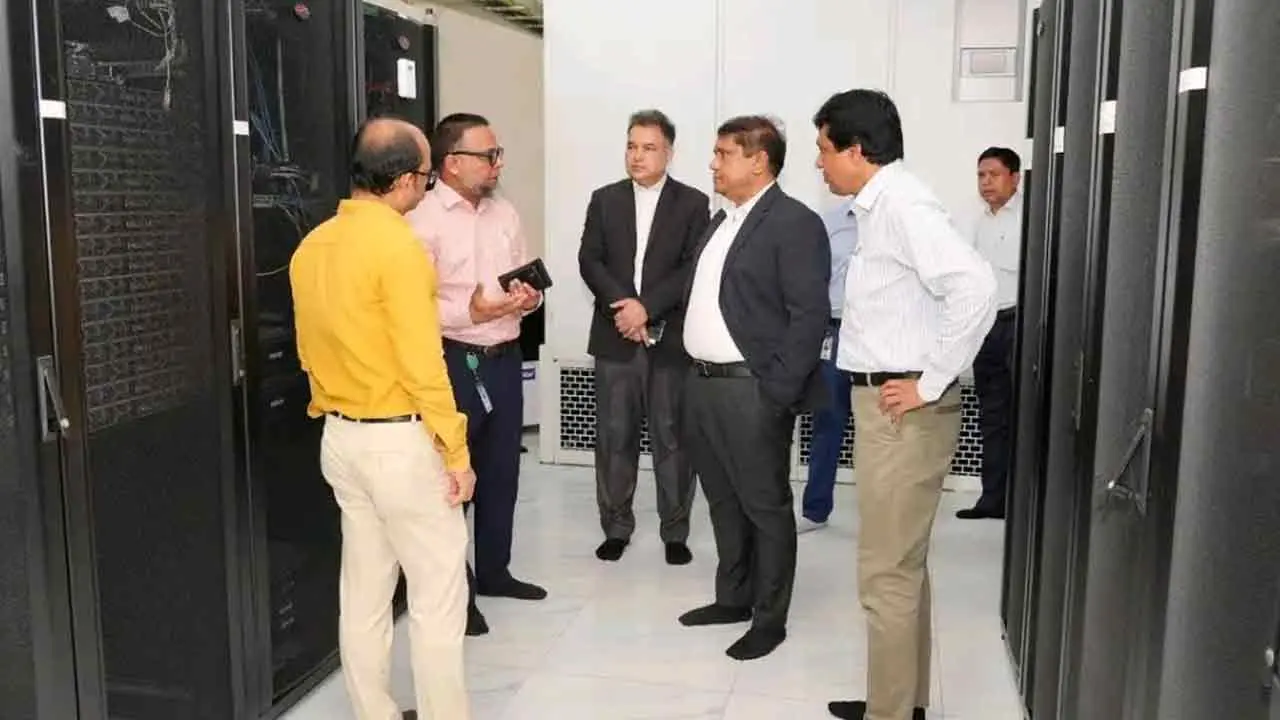 নির্ভুল পূর্বাভাসে নিরাপদ বাংলাদেশ গড়ার আহ্বান প্রতিরক্ষা উপদেষ্টার