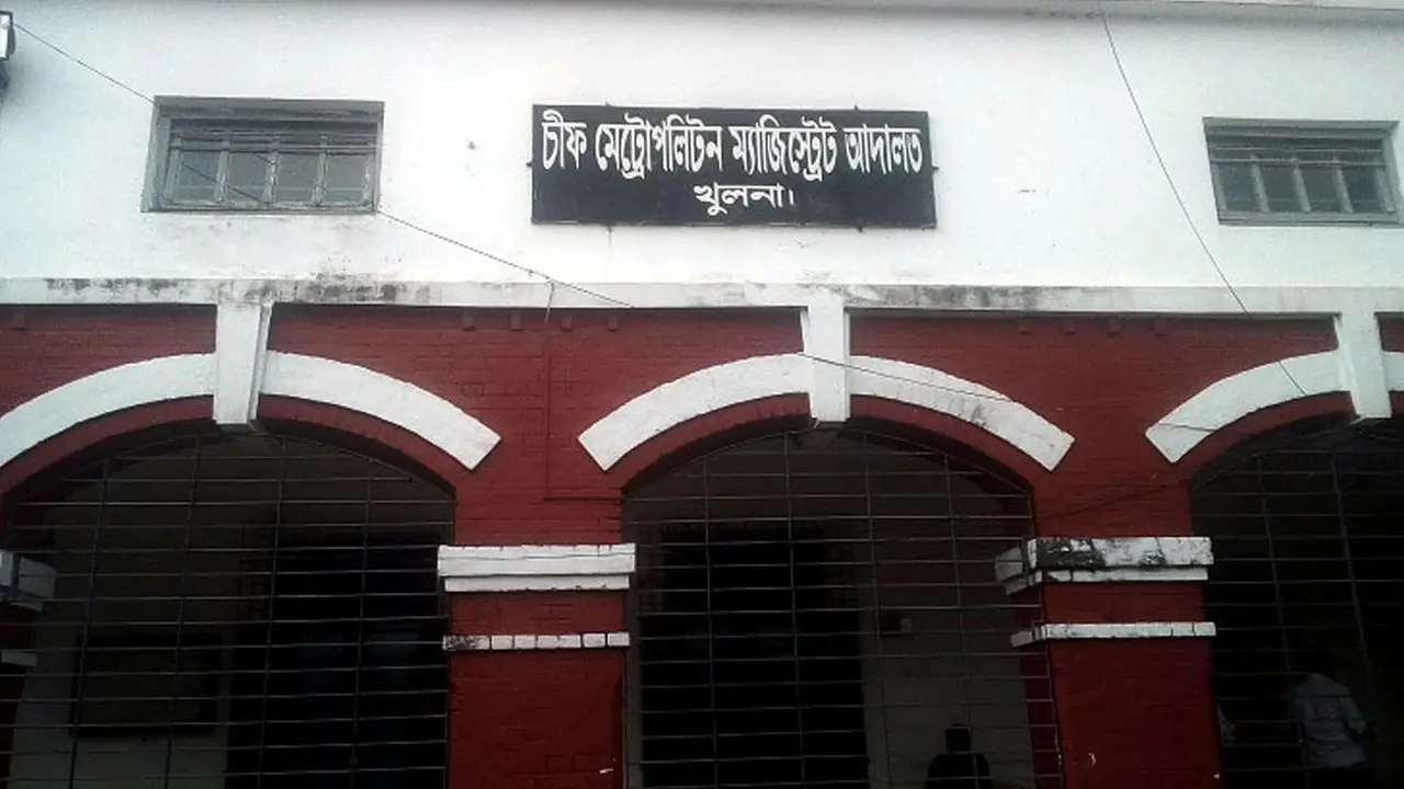 মা হত্যা মামলায় ছেলে ৩ দিনের রিমান্ডে
