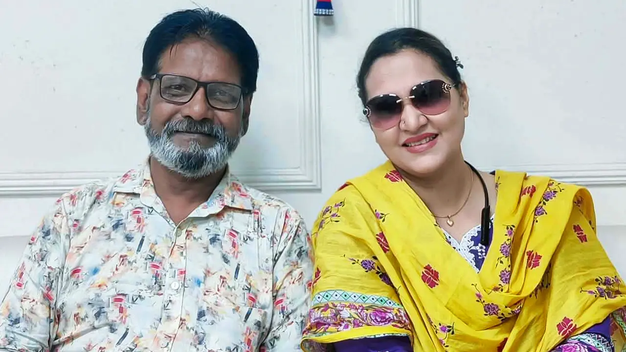 অসুস্থ অভিনেতার চিকিৎসার দায়িত্ব নিলেন অভিনেত্রী মুক্তি