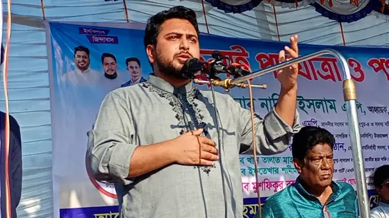 রাষ্ট্রপতি সংবিধানবিরোধী কাজ করলে তার শাস্তি হওয়া উচিত : নাহিদ ইসলাম