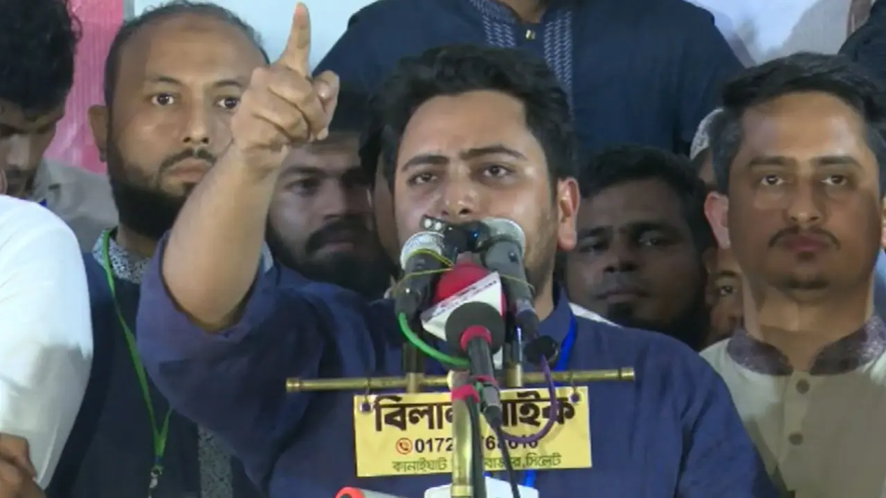 বিএনপি নব্য স্বৈরাচার হওয়ার পথে হাঁটছে : নাহিদ ইসলাম