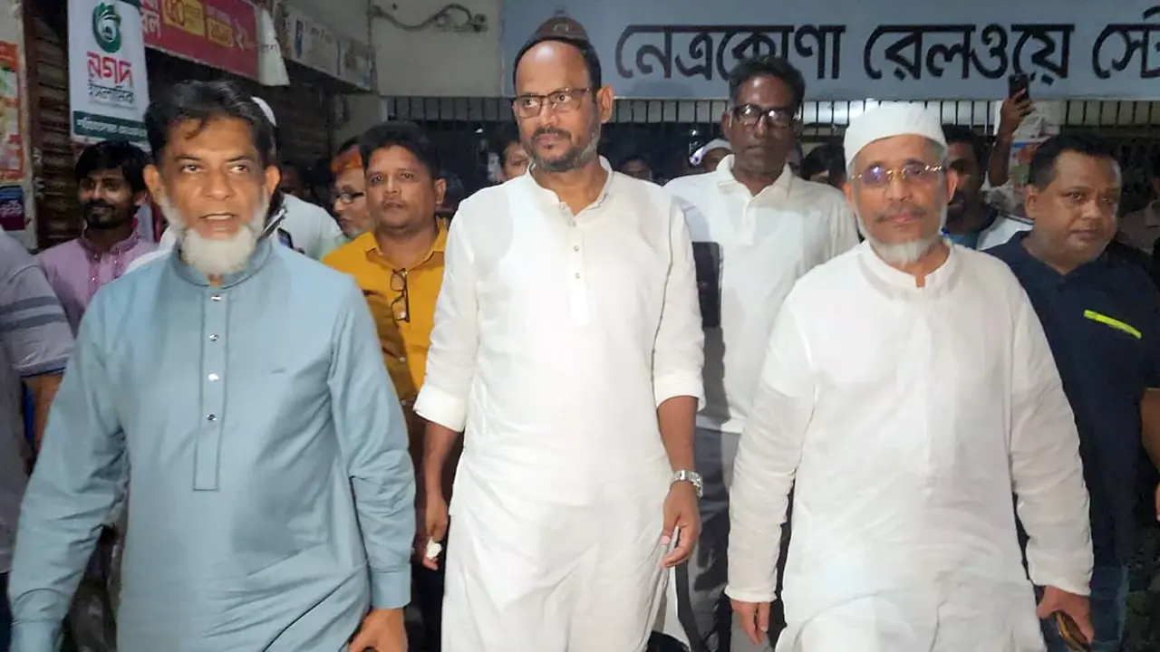 রেল নেটওয়ার্ক পৌঁছাবে সব জেলাতে, অগ্রাধিকারভিত্তিতে কাজ চলছে