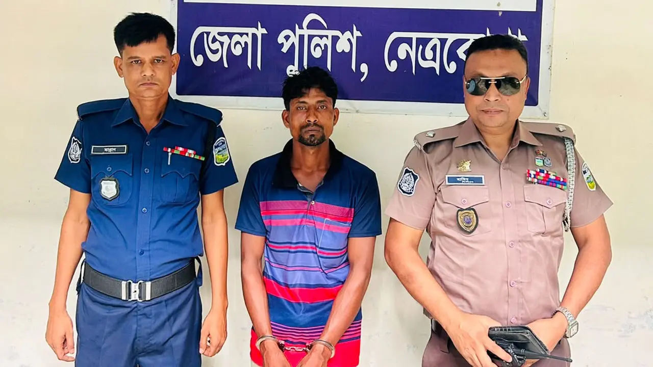 নেত্রকোণায় নদী থেকে নবজাতকের মরদেহ উদ্ধারের রহস্য উদ্ঘাটন
