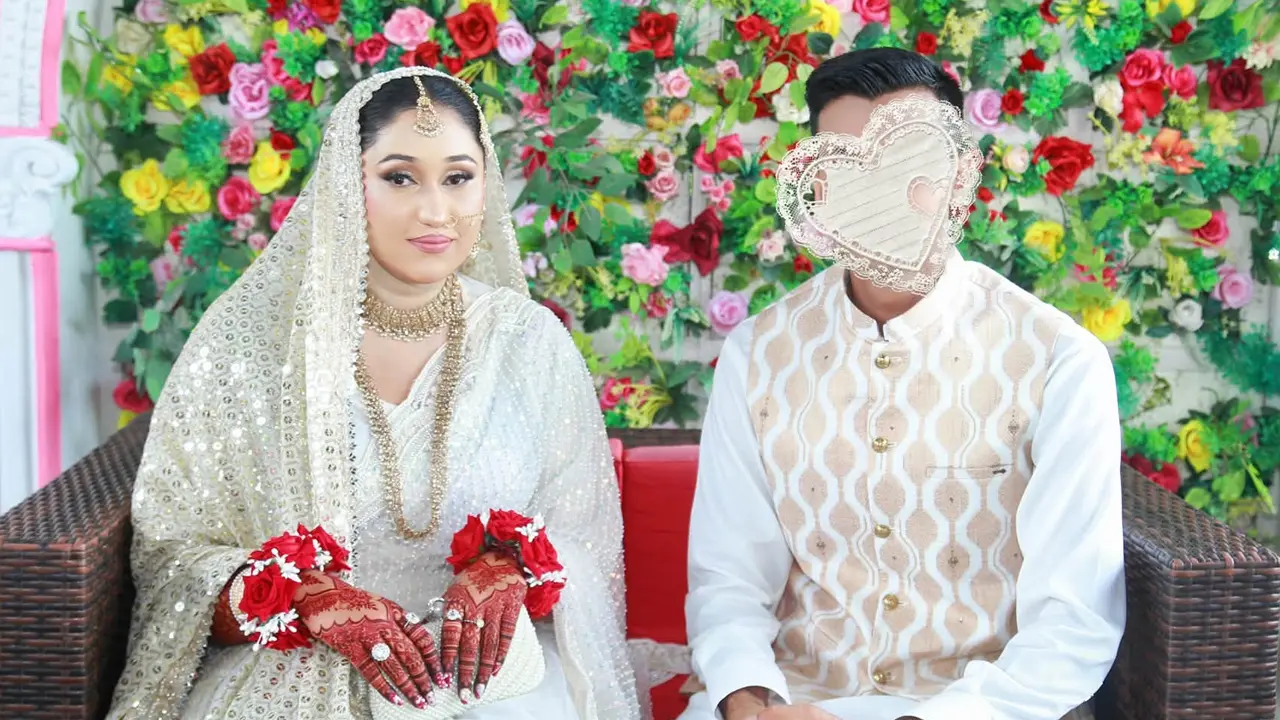 বাংলাদেশি যুবককে বিয়ে করলেন পাকিস্তানি ভ্লগার