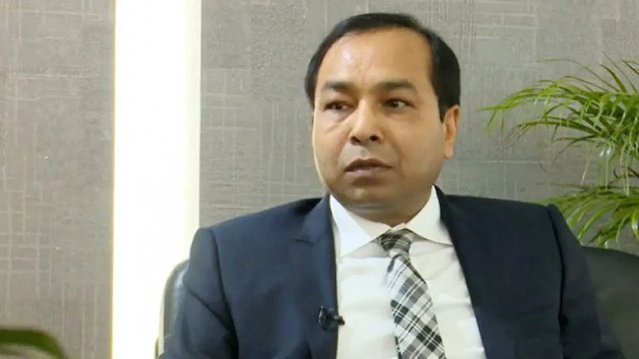 দুর্নীতির মামলায় পি কে হালদারসহ ১২ জনের বিরুদ্ধে গ্রেপ্তারি পরোয়ানা