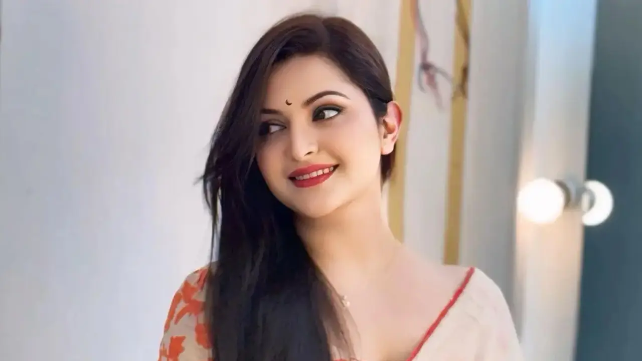 আটকে গেল পরীমণির নতুন বিয়ে!