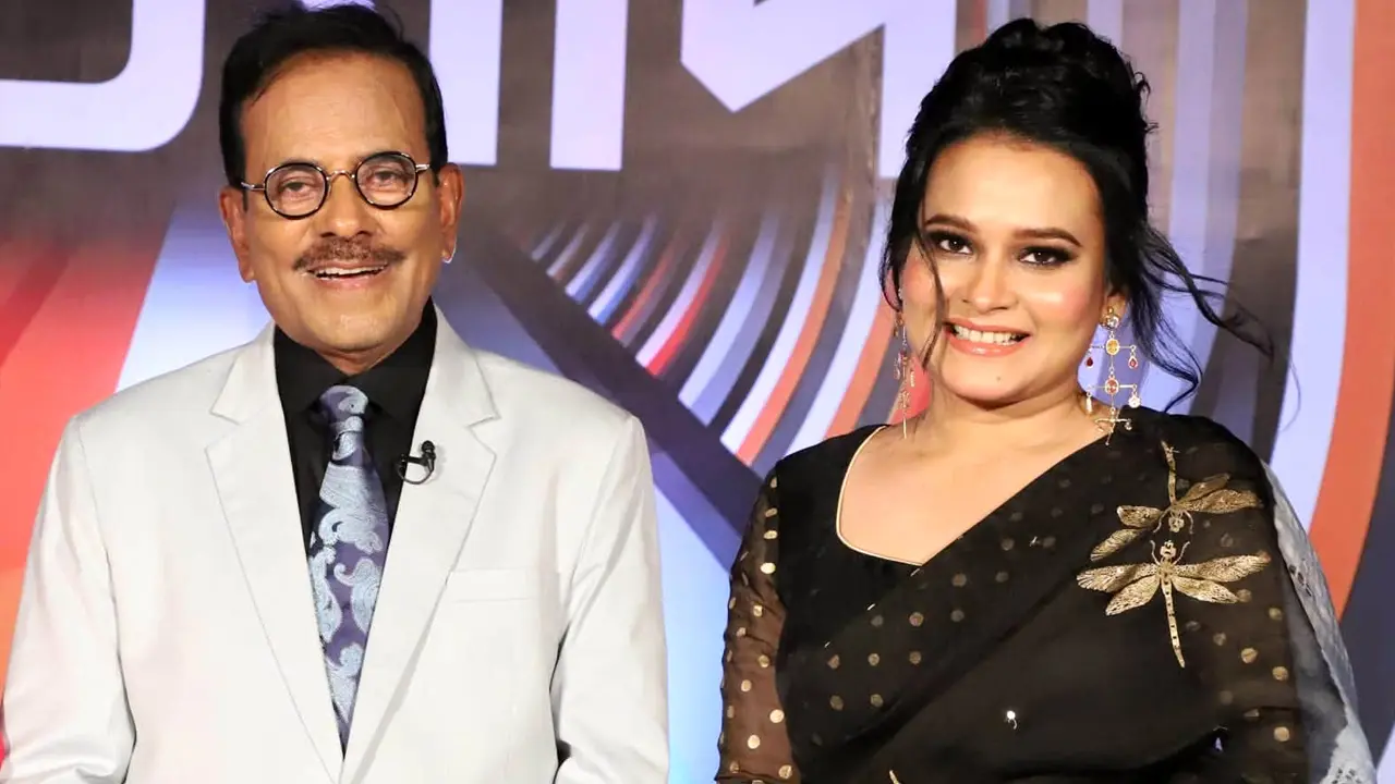 ভক্ত থেকে ‘ইত্যাদি’র গায়িকা, পুতুলের স্বপ্নজয়ের গল্প