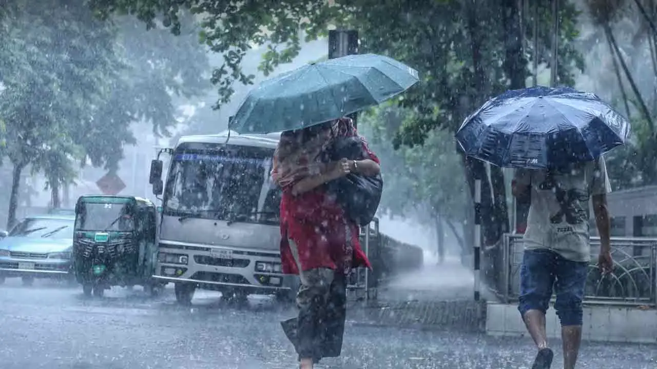 সারাদেশে বৃষ্টির আভাস