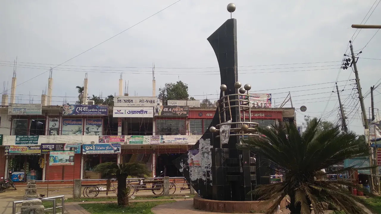 রামগড়ে সরকারি চাল বিতরণে অনিয়মের অভিযোগ, তদন্ত কমিটি গঠন