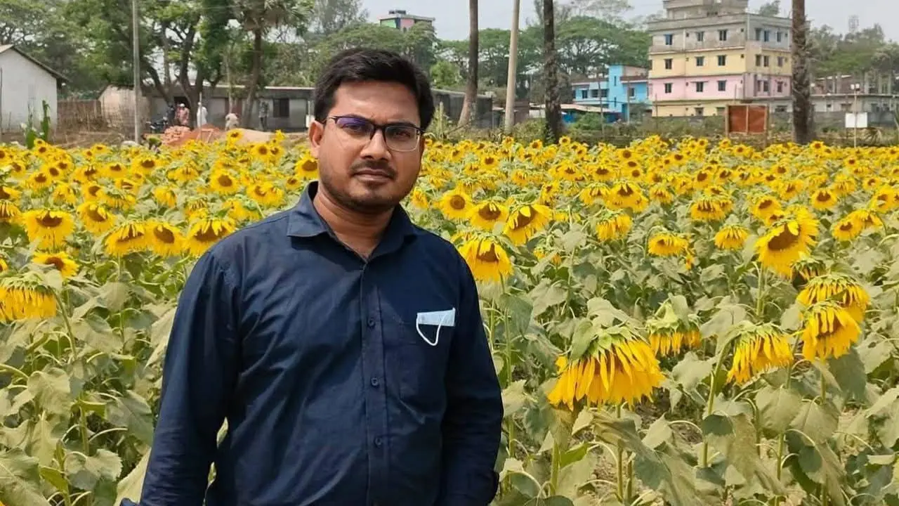 কৃষক কার্ডের তথ্য সংগ্রহে গিয়ে সড়ক দুর্ঘটনায় নিহত কৃষি কর্মকর্তা