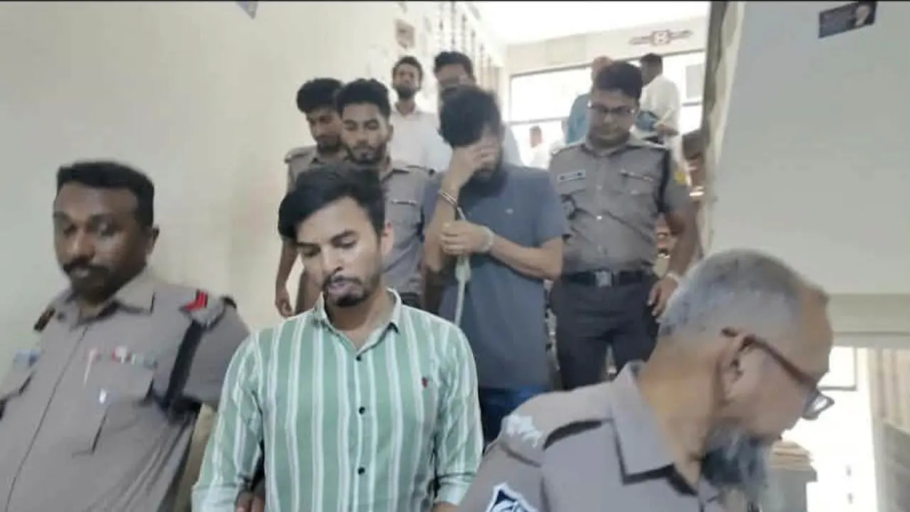 জঙ্গি সন্দেহে সিঙ্গাপুর থেকে ফেরত পাঠানো ২ জন রিমান্ডে