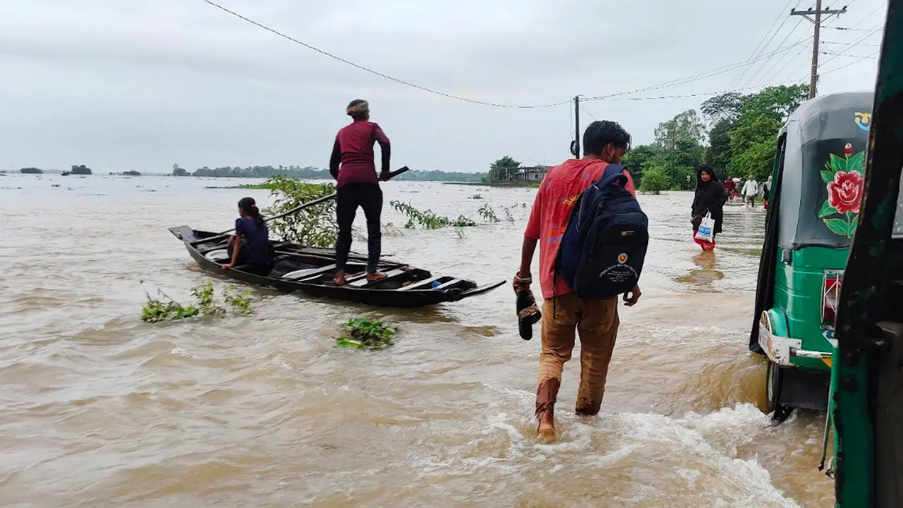 সুনামগঞ্জে পৌরসভার কর্মকর্তা-কর্মচারীদের ছুটি বাতিল