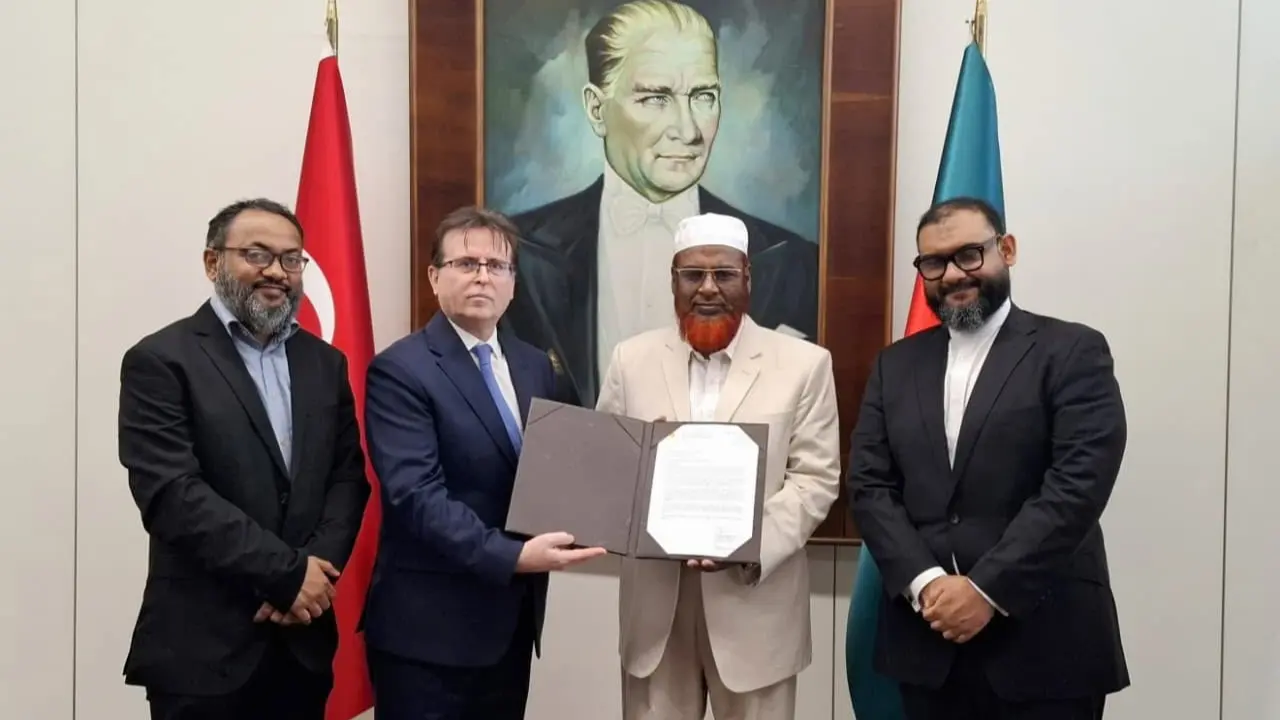 তুর্কি রাষ্ট্রদূতের কাছে বিরোধীদলীয় নেতার সংহতি ও শুভেচ্ছাপত্র হস্তান্তর