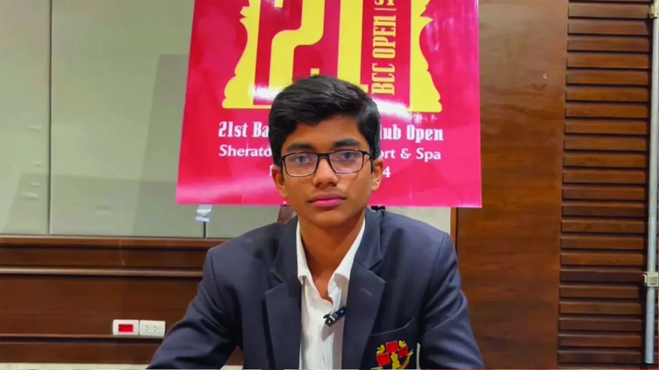 হাঙ্গেরিতে টানা তিন গ্র্যান্ডমাস্টারকে হারালেন নীড়