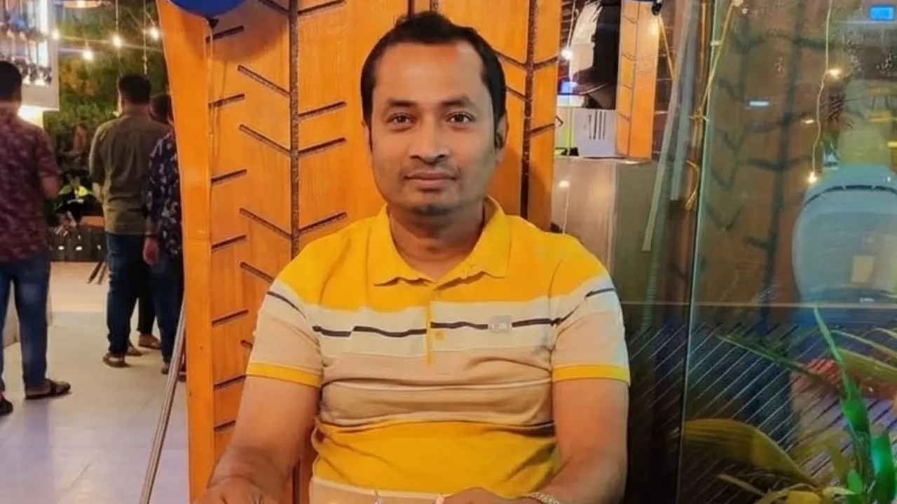 জাপটে ধরে জিজ্ঞেস করেছিল ‘তোমরা কারা’, উত্তরে করে গুলি