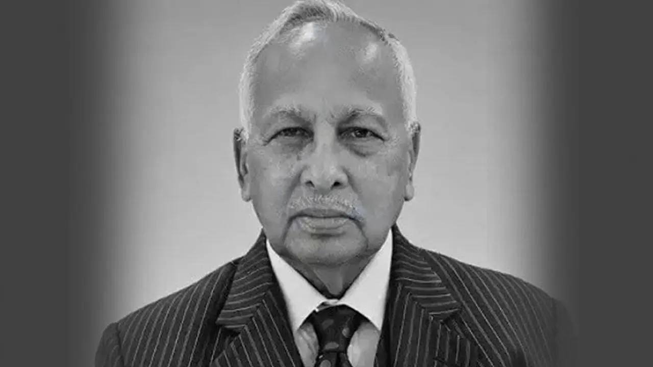 ব্যারিস্টার জমির উদ্দিন সরকারের মৃত্যুতে সুপ্রিম কোর্ট অর্ধবেলা বন্ধ