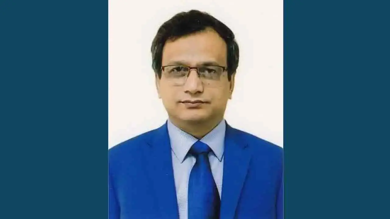 হত্যা মামলায় সাবেক সচিব জিয়াউল গ্রেপ্তার