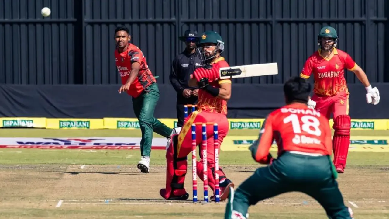 ৪ ক্রিকেটারকে ফিরিয়ে ওয়ানডে দল ঘোষণা জিম্বাবুয়ের