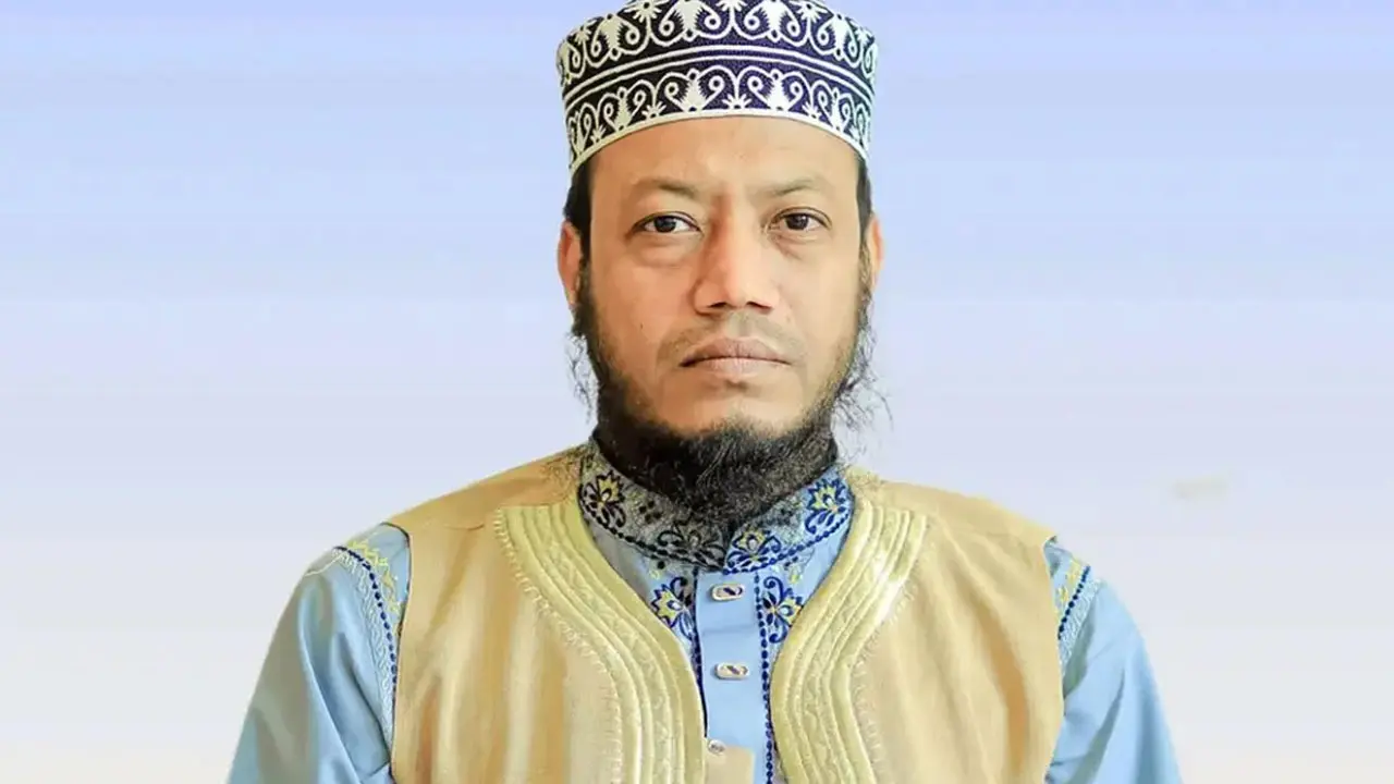 আত্মসমর্পণ করতে সিরাজগঞ্জে যাচ্ছেন এমপি আমির হামজা