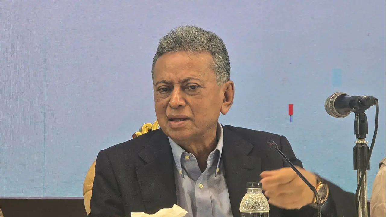 দেশের অর্থনীতি পুরোপুরি ঘুরে দাঁড়াতে ৪ থেকে ৫ বছর লাগবে : অর্থমন্ত্রী