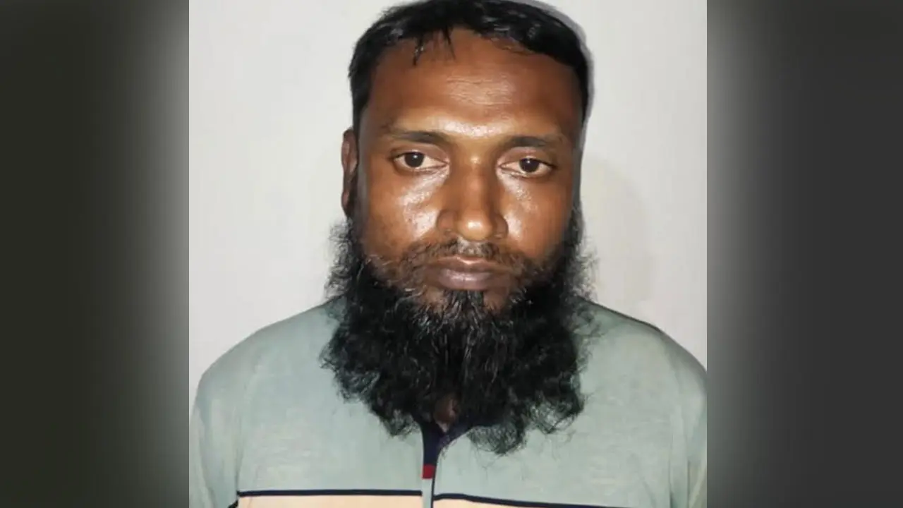 চৌগাছায় বিএনপি কর্মী হত্যা : প্রধান আসামি ঢাকায় গ্রেপ্তার