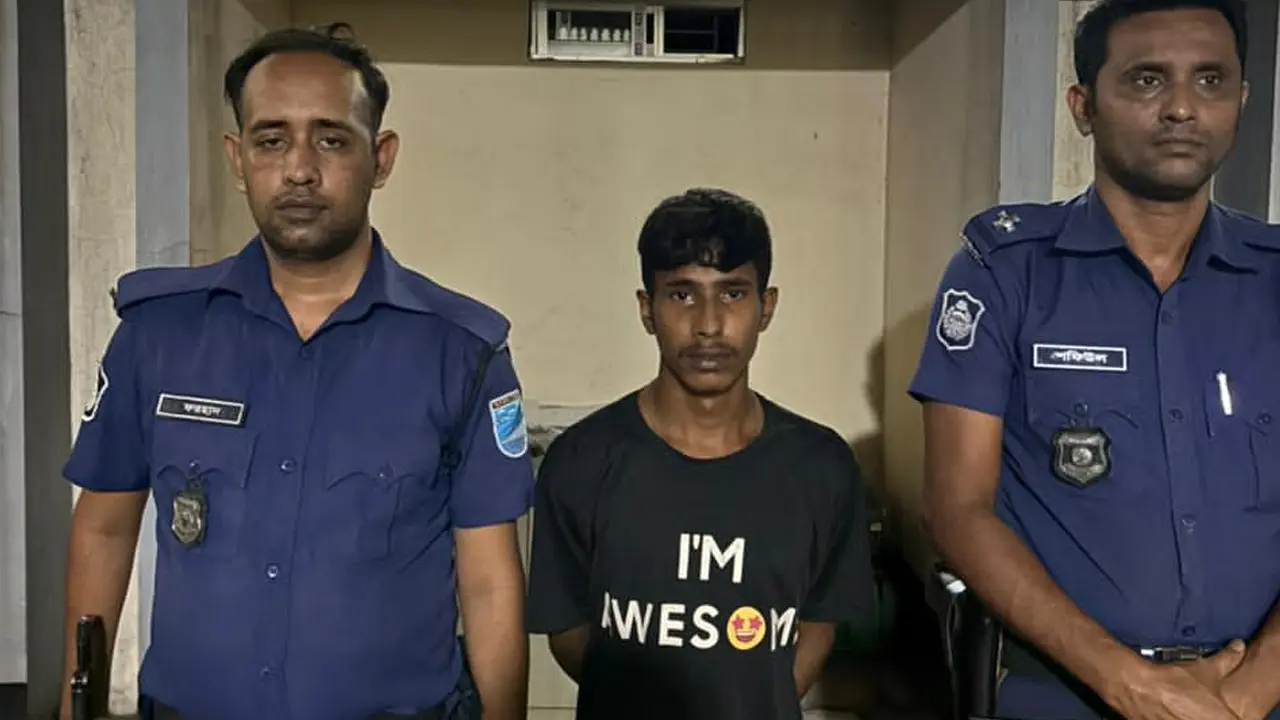 কুকুরের গলায় ইট বেঁধে নদীতে ফেলার ঘটনায় গ্রেপ্তার আরও ২ জন
