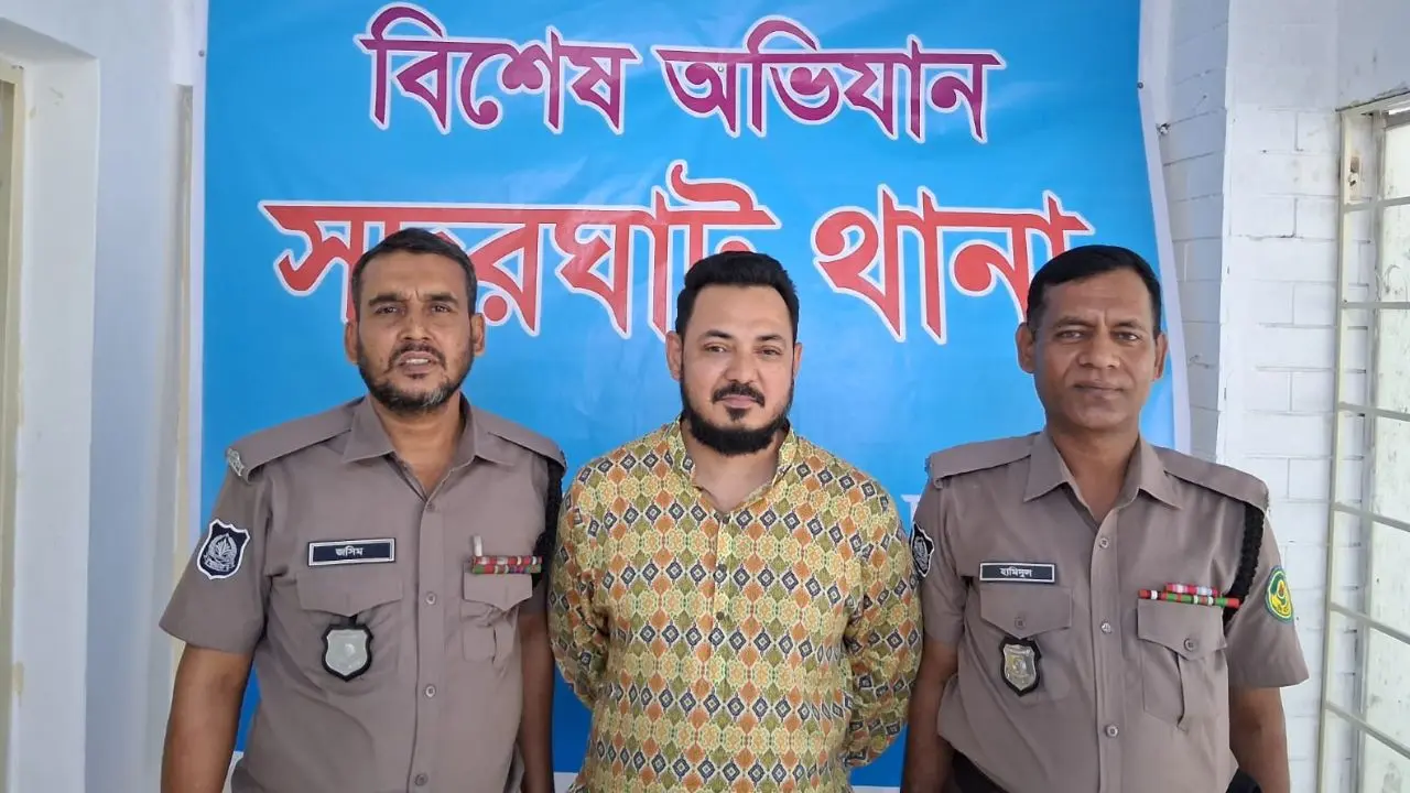 চট্টগ্রামে নিষিদ্ধঘোষিত ছাত্রলীগের সাবেক কেন্দ্রীয় নেতা গ্রেপ্তার