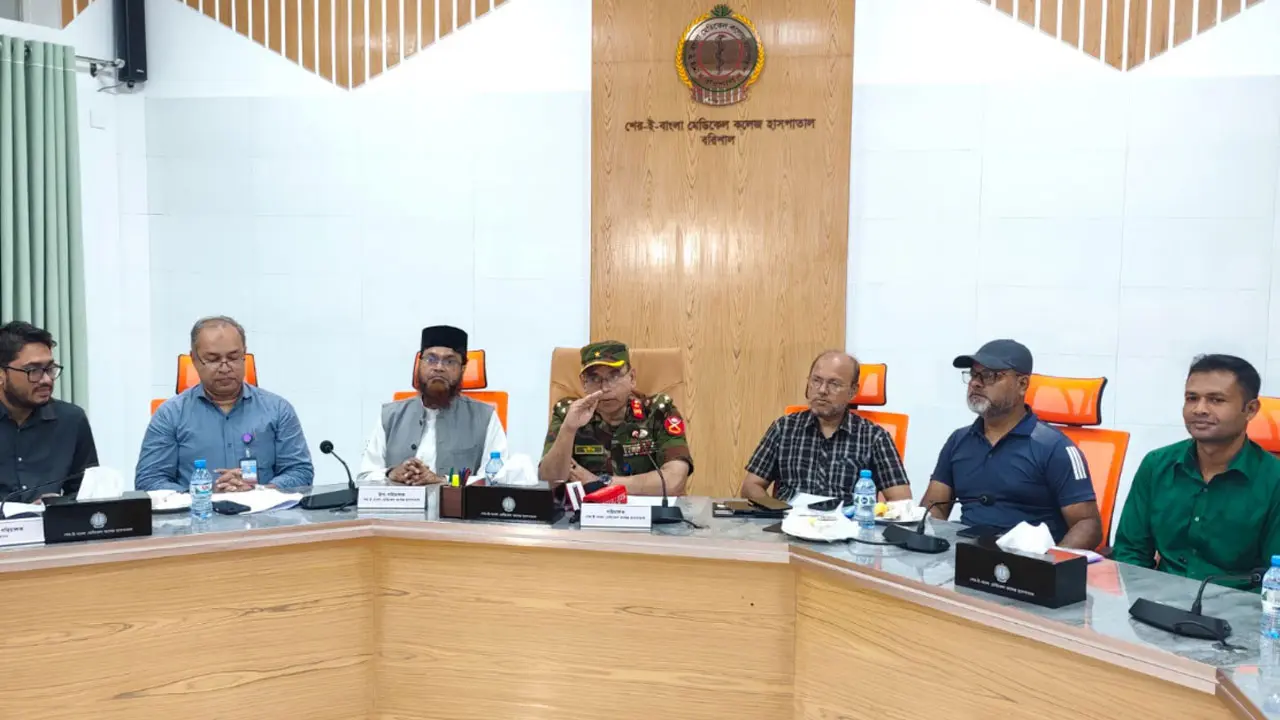 বরিশালে এইচআইভি সংক্রমণের ঝুঁকিতে ৩৭০৭ জন, চিকিৎসাধীন ১৮৫