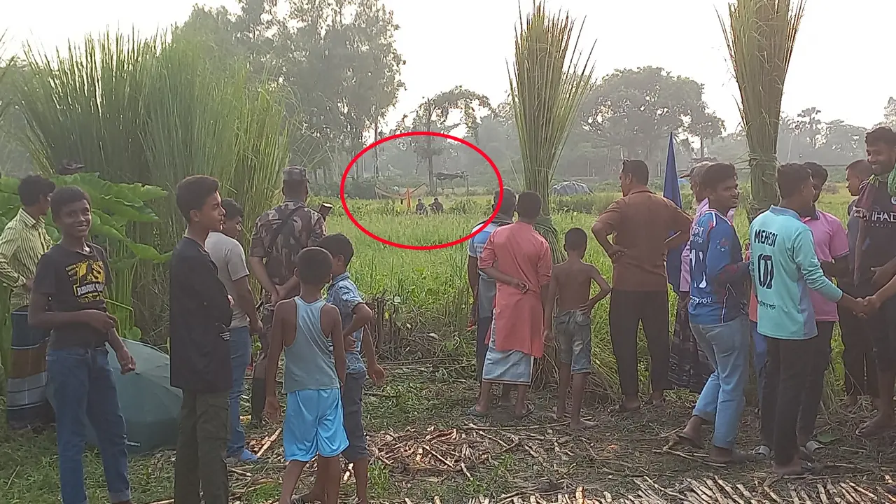 জয়পুরহাট সীমান্তে পুশইনের চেষ্টা, বিজিবির বাধায় শূন্যরেখায় বৃদ্ধ