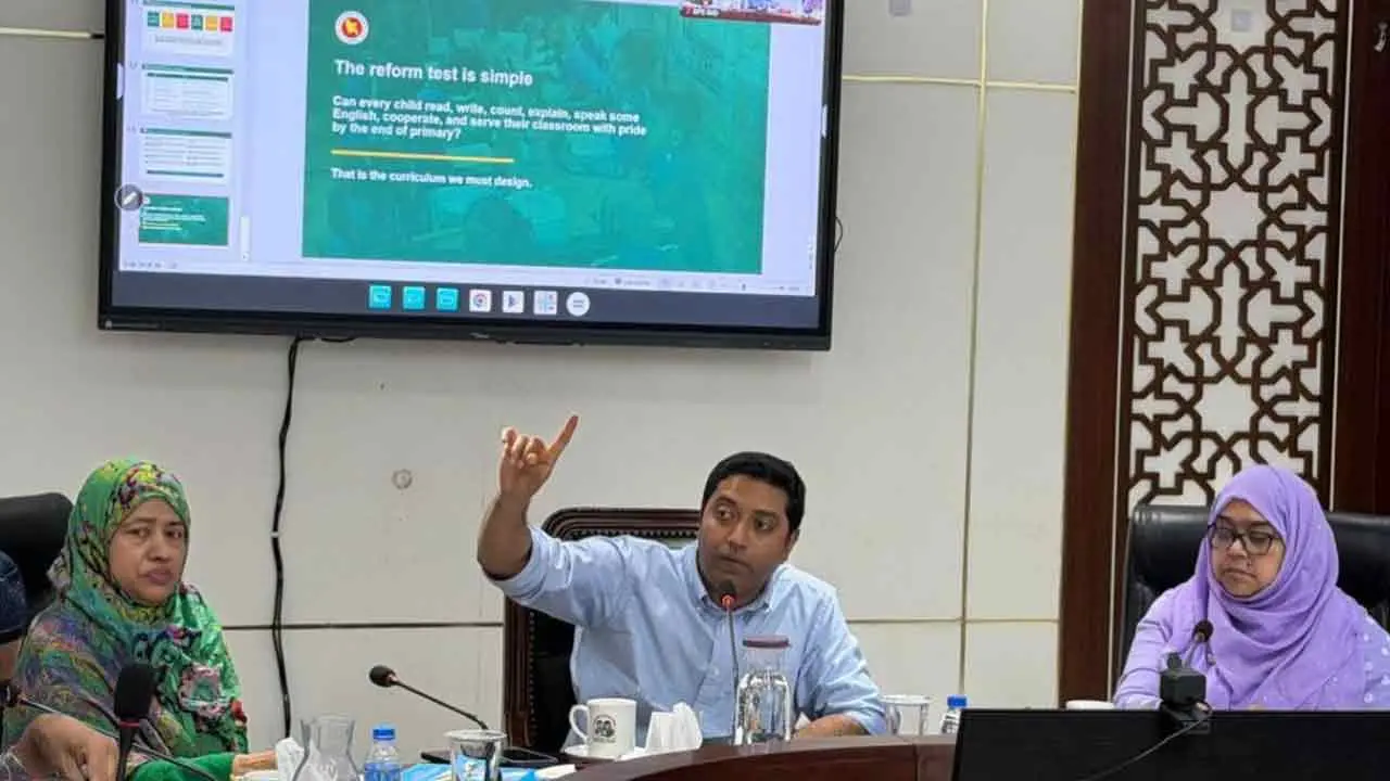 শিক্ষা ব্যবস্থা মূল্যবোধভিত্তিক কাঠামোর ওপর পুনর্গঠন করা হবে