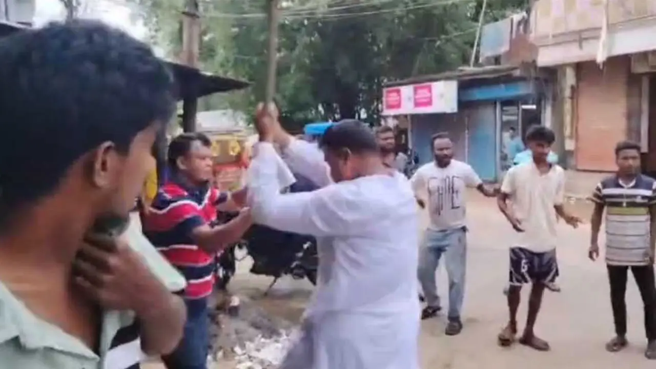 ‘আমার দল ক্ষমতায়, যুবদল নেতা বাধা দিতে আসছে তাই মারধর করেছি’