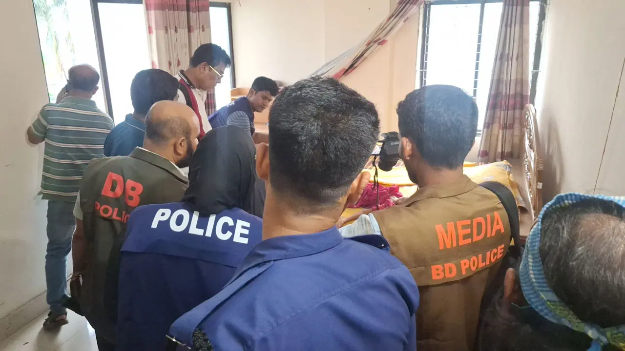 দুই সন্তানসহ মায়ের মরদেহ উদ্ধার, ৭ দিন পর থানায় হত্যা মামলা
