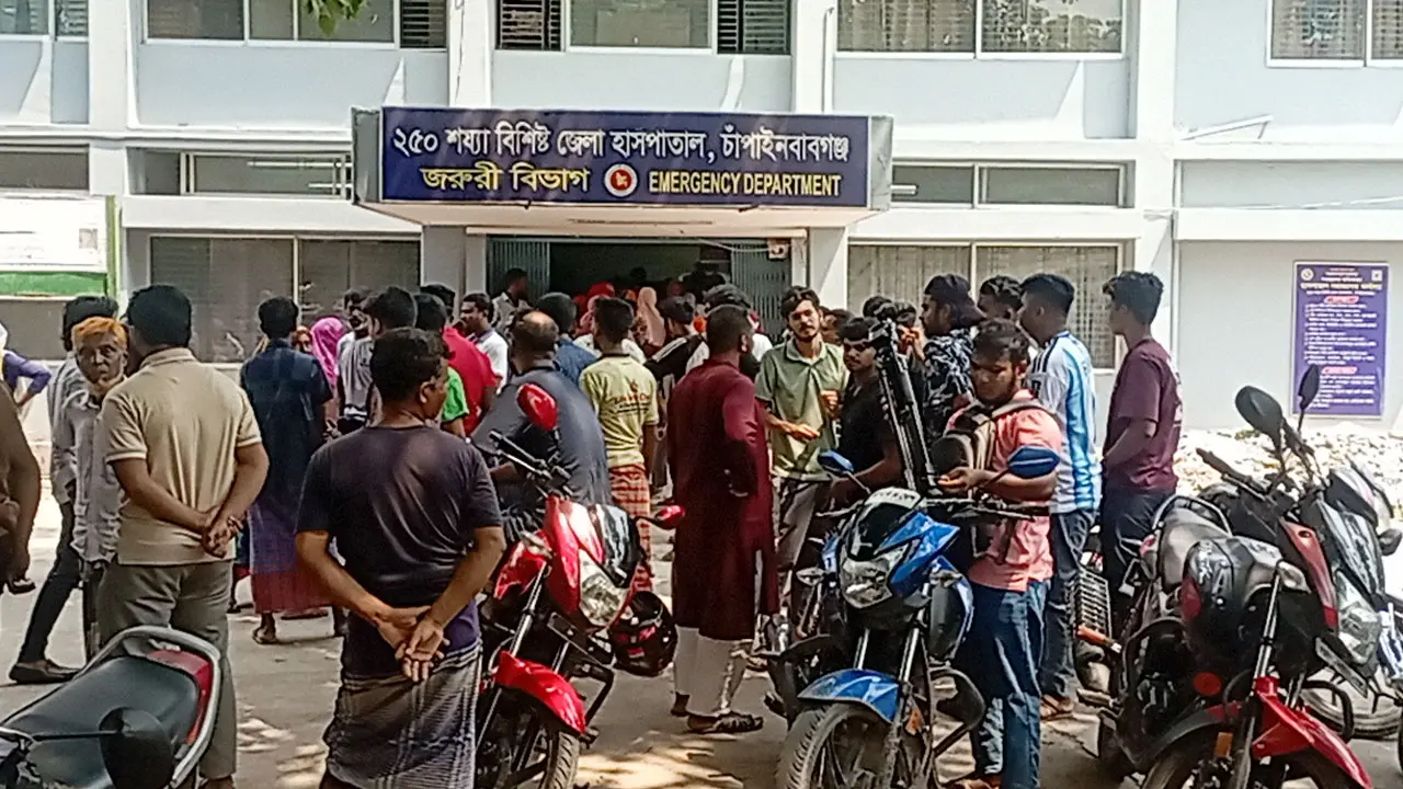 চাঁপাইনবাবগঞ্জে বন্ধুর ছুরিকাঘাতে যুবক নিহত