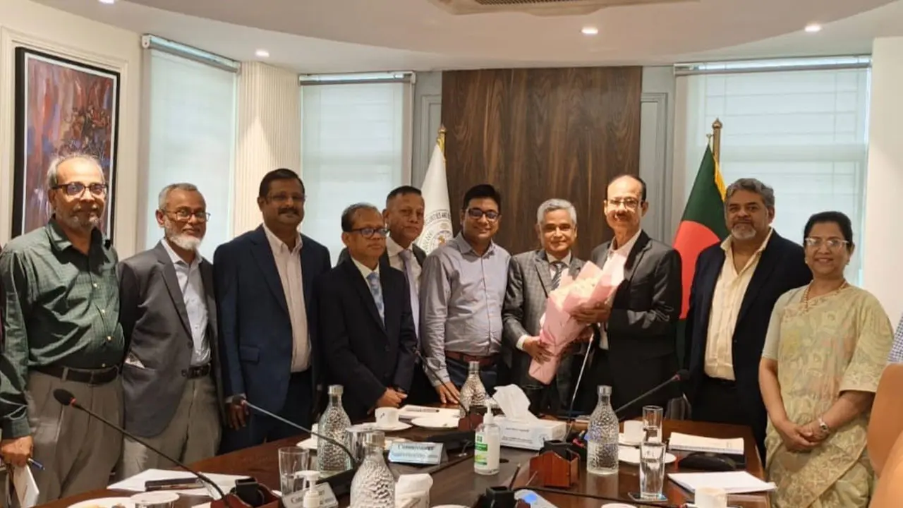 স্থবির প্রকল্প দ্রুত বাস্তবায়নে বিএসইসির সহযোগিতা চায় সিএসই