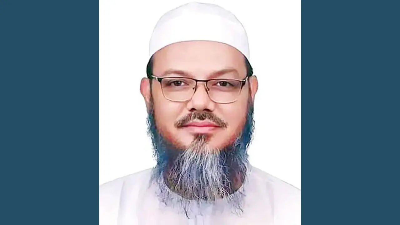 মুফতি ফয়জুল করীমের বিরুদ্ধে মামলা