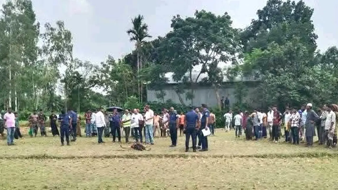 জমি নিয়ে বিরোধে ভাতিজার হামলায় প্রাণ গেল চাচার