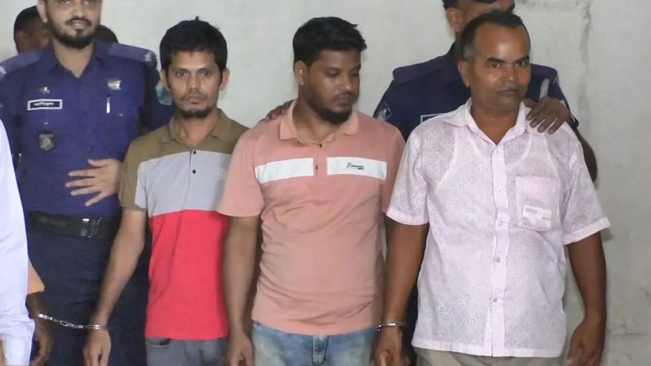 সিরাজগঞ্জে ফেনসিডিল জব্দের ঘটনায় ৬ জনের যাবজ্জীবন