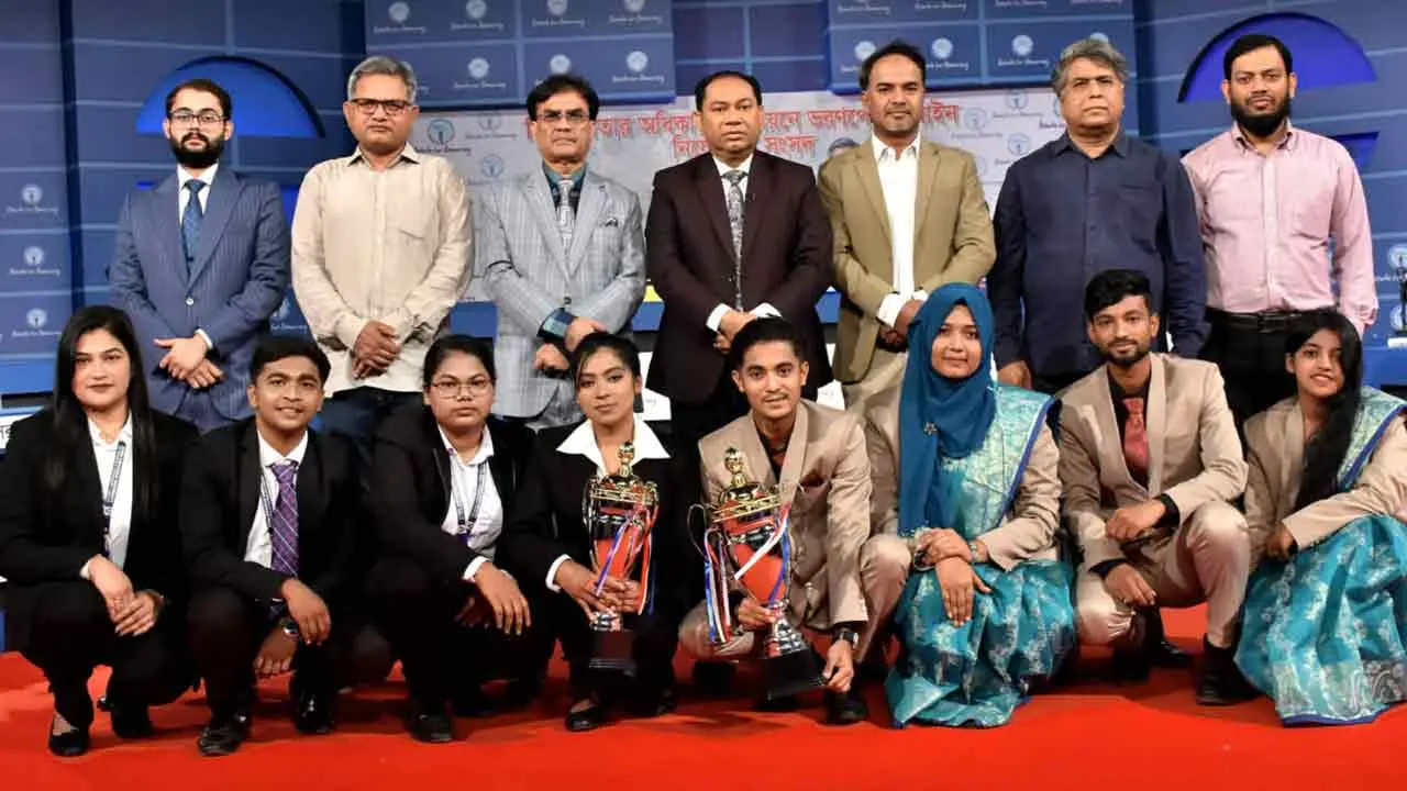 পিতা-মাতার ভরণপোষণ আইন নিষ্পত্তির জন্য স্পেশাল কোর্ট প্রয়োজন