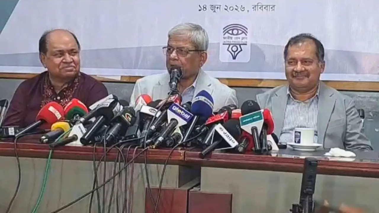 গণমাধ্যম এখন ব্যবসাপ্রতিষ্ঠানের প্রতিনিধি হয়ে গেছে : মির্জা ফখরুল