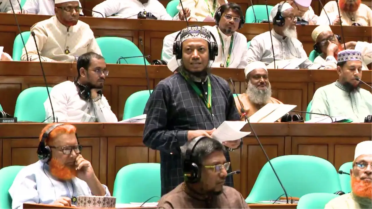এই বাজেট চানাচুর মার্কার মতো, শুনতে ভালো লাগলেও খেলে পেট খারাপ হবে