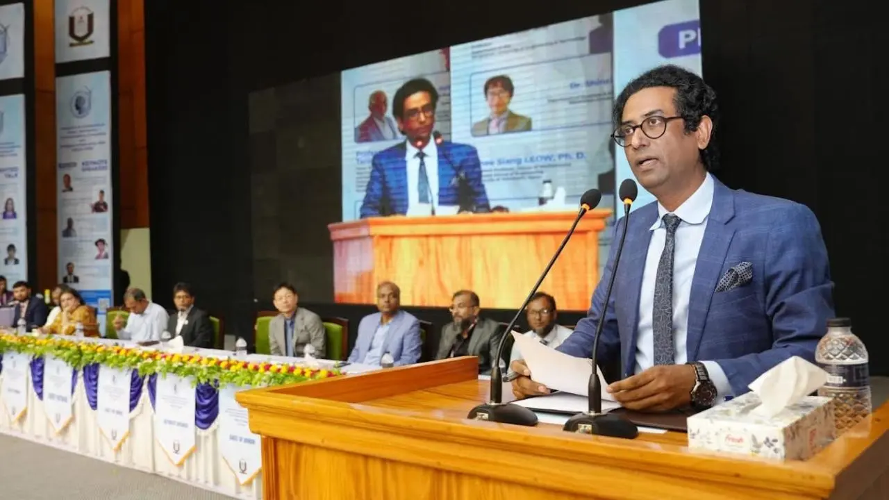শিক্ষার উন্নয়ন ও দক্ষ মানবসম্পদেই বাংলাদেশের ভবিষ্যৎ : ড. মামুন