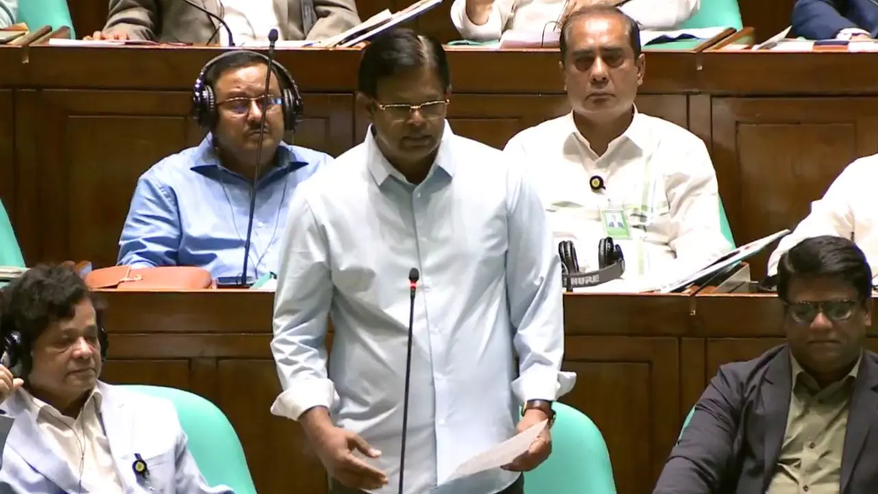 ইসলামী ব্যাংক মানে দেশ নয়, একটি ব্যাংক : খন্দকার আবু আশফাক